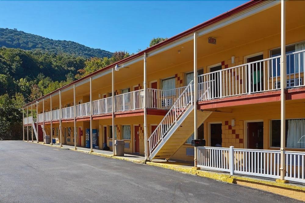 Econo Lodge Near Bluefield College Luaran gambar